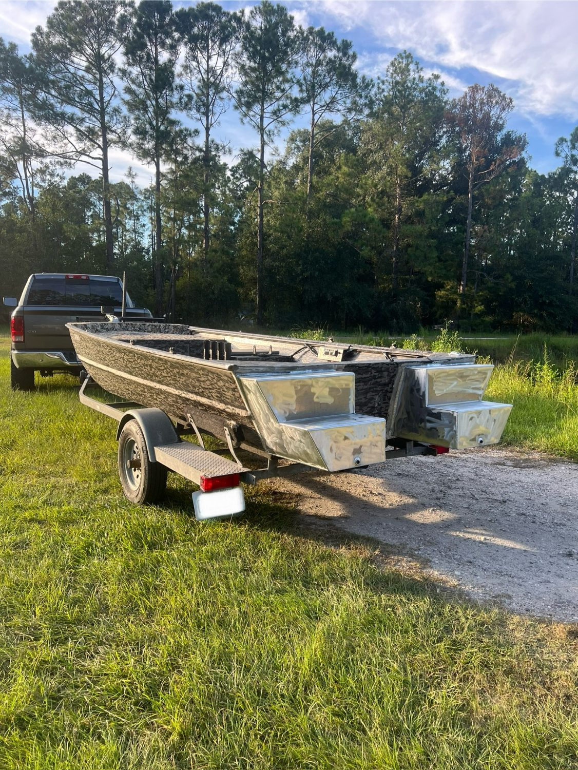 Camo duck boat build with aluminum gunnels