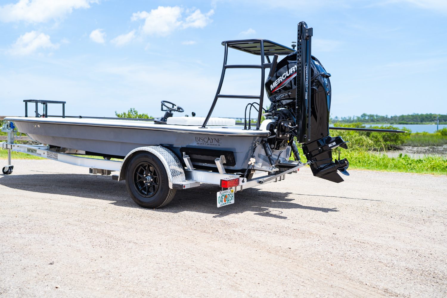 Flats skiff stern with custom poling platform